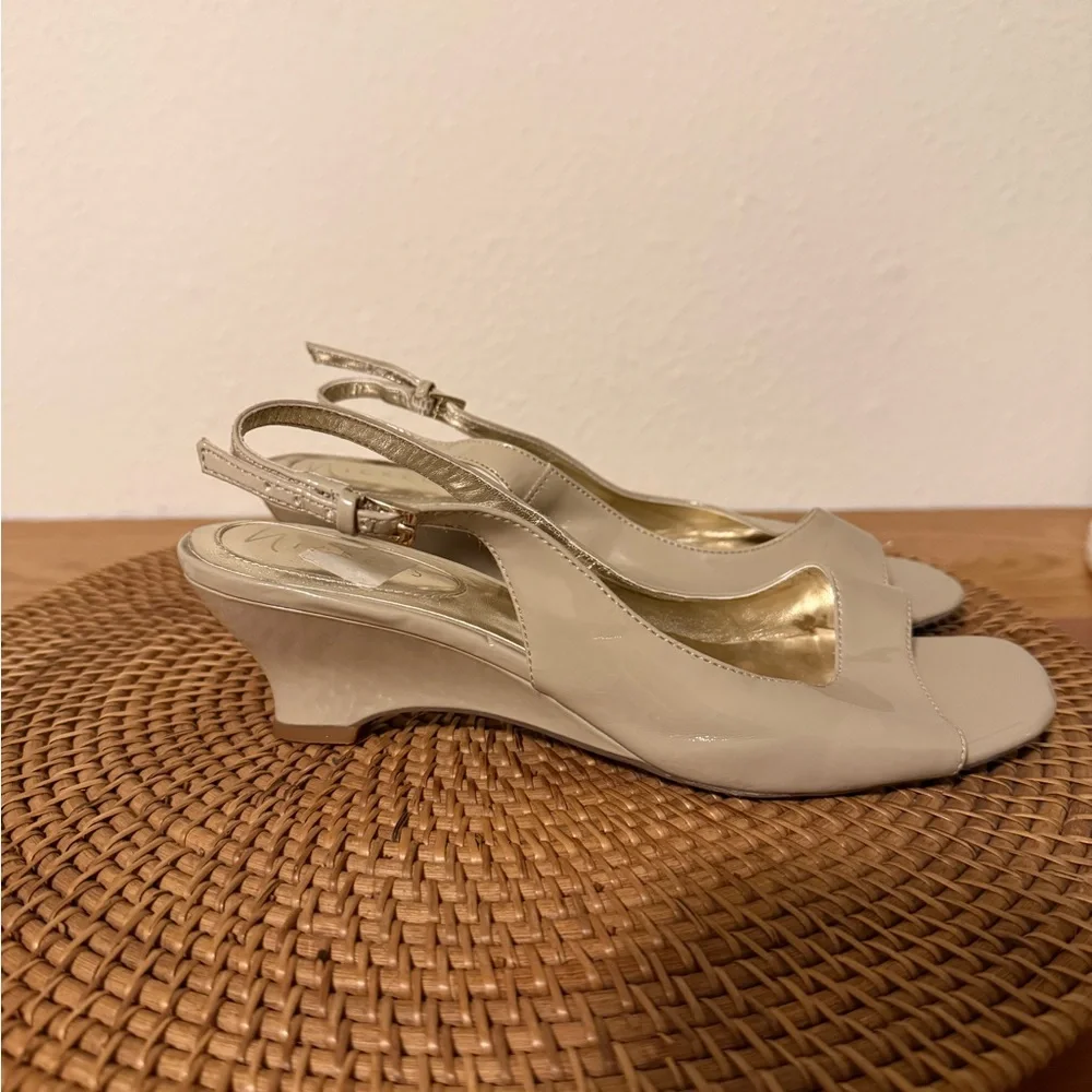 Nickels Taupe Slingback Peep-Toe‎ Heels